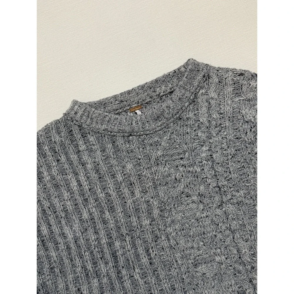 Free People On Your Side Gray Knit Cropped Long Sleeve Pullover Sweater M